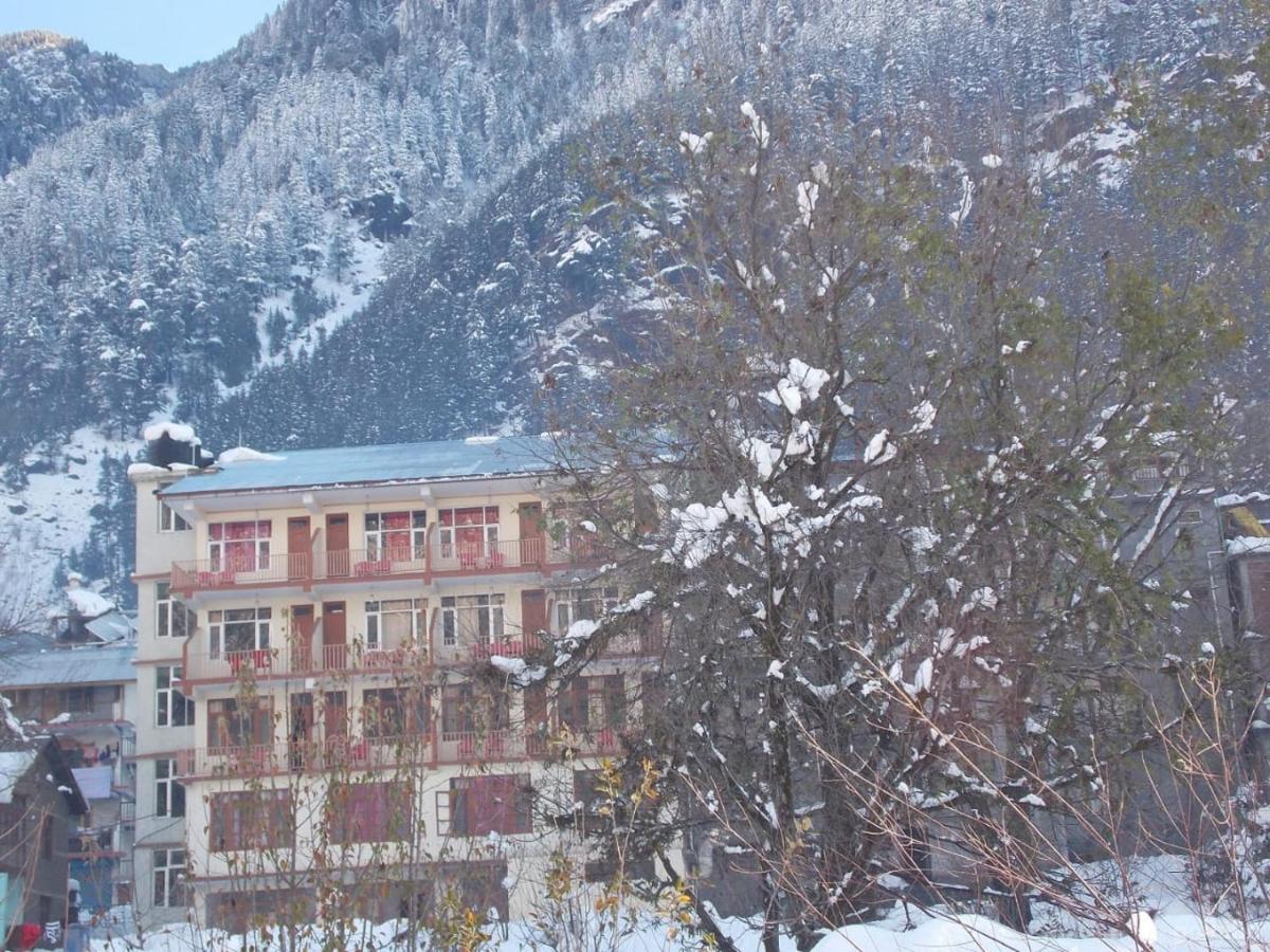 Dormico'S Hotel Snowbird Маналі Екстер'єр фото